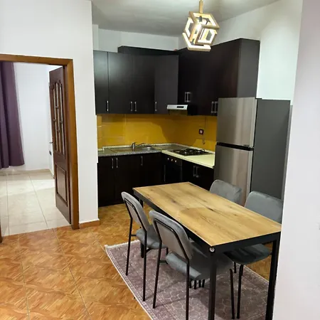 Apartment Family House Tirana